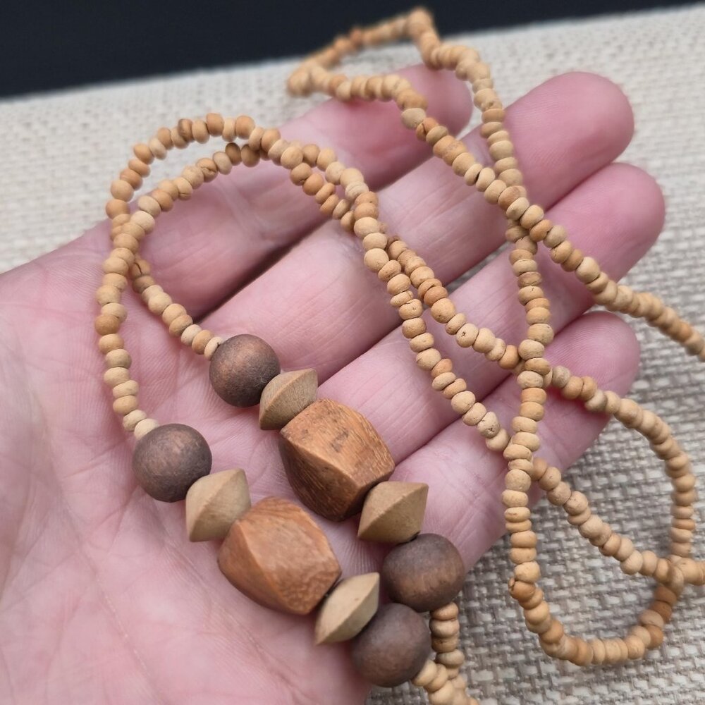 Slip On 20 Inch Wood And Jasper Stone Carved Floral Necklace B991 - Picture 5 of 7